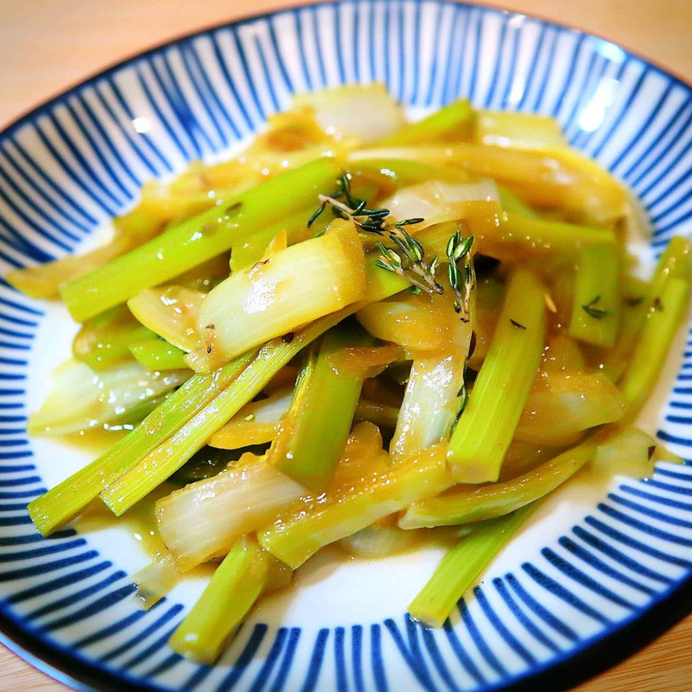 1lemon-braised-leeks